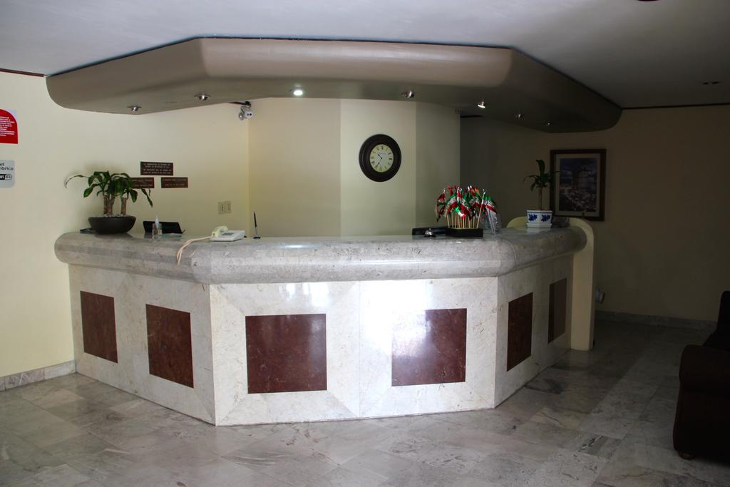 Hotel Tehuacan Plaza Экстерьер фото